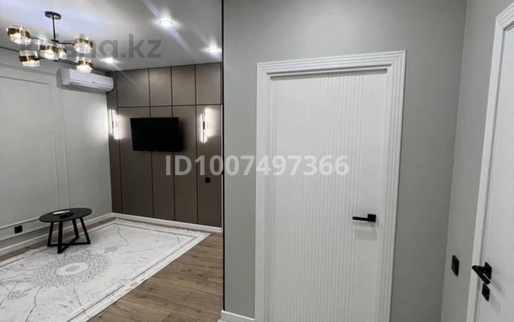 2-бөлмелі пәтер · 40 м² · 10/12 қабат, Байдибек би 115/10, бағасы: 220 000 ₸ в Шымкенте, Абайский р-н — фото 2