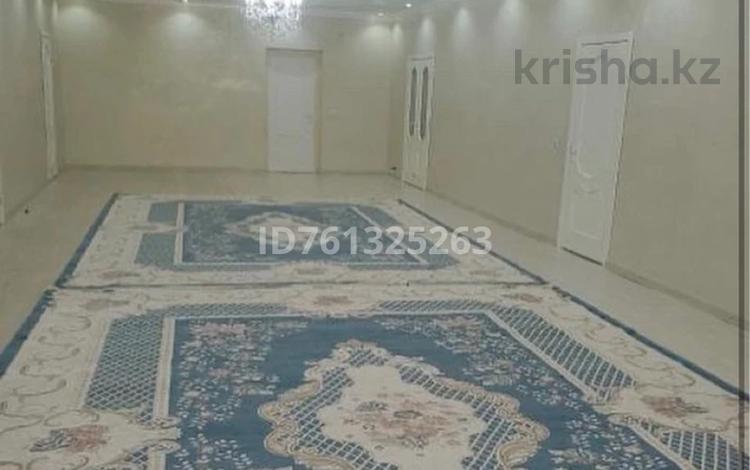Часть дома · 4 комнаты · 224 м² · 8 сот., Кунсулу Кенжеева 1 за 25 млн ₸ в Атырау — фото 2