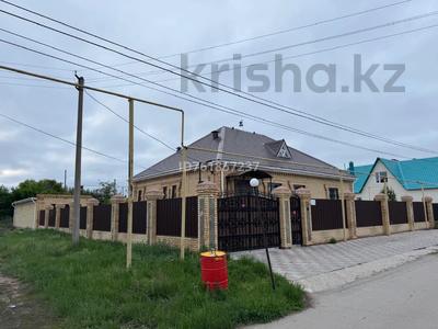 Отдельный дом · 6 комнат · 255 м² · 10 сот., Абая 1/16 за 125 млн 〒 в Костанае