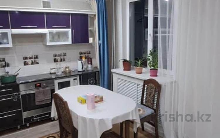 3-бөлмелі пәтер · 70 м² · 1/9 қабат, Б.Гагарина 23, бағасы: 30 млн ₸ в Усть-Каменогорске — фото 2