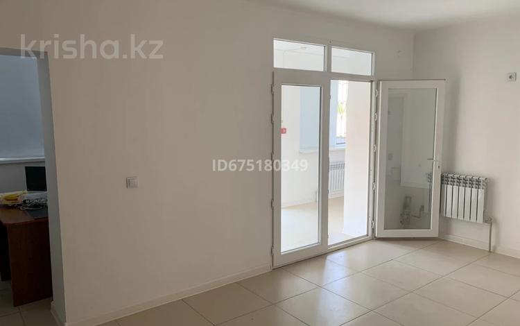 Кеңселер · 68 м², бағасы: 33 млн ₸ в Актау, 16-й мкр  — фото 8