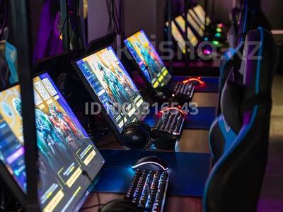 Действующий компьютерный клуб с прибылью ~9 млн ₸ в месяц · 225 м², бағасы: 49 млн 〒 в Астане, Есильский р-н