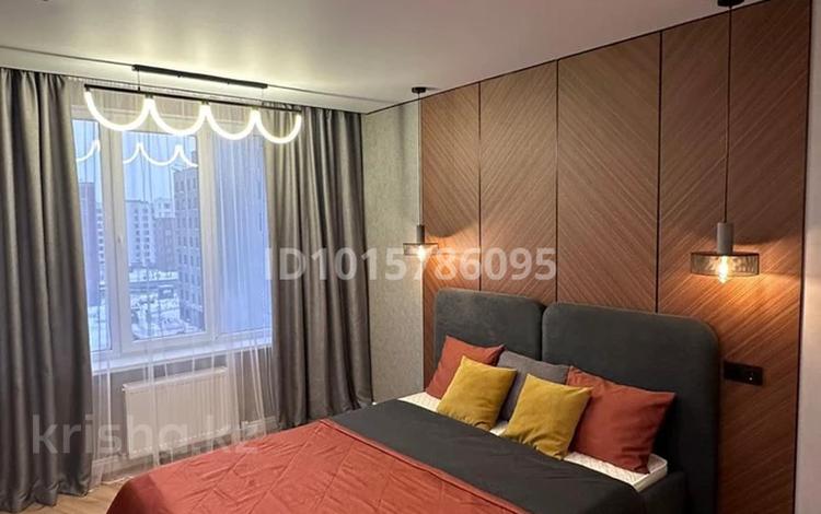 2-комнатная квартира · 45 м² · 8/14 этаж, Абикен Бектурова 11/1 за 350 000 ₸ в Астане, Нура р-н — фото 2