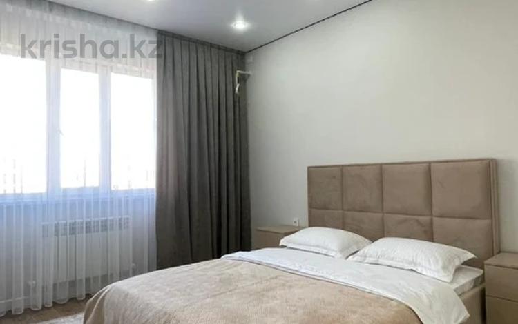 1-комнатная квартира · 45 м² · 6/9 этаж, мкр Нурсая, Мкрн Нурсая 15 за 13 000 〒 в Атырау — фото 2