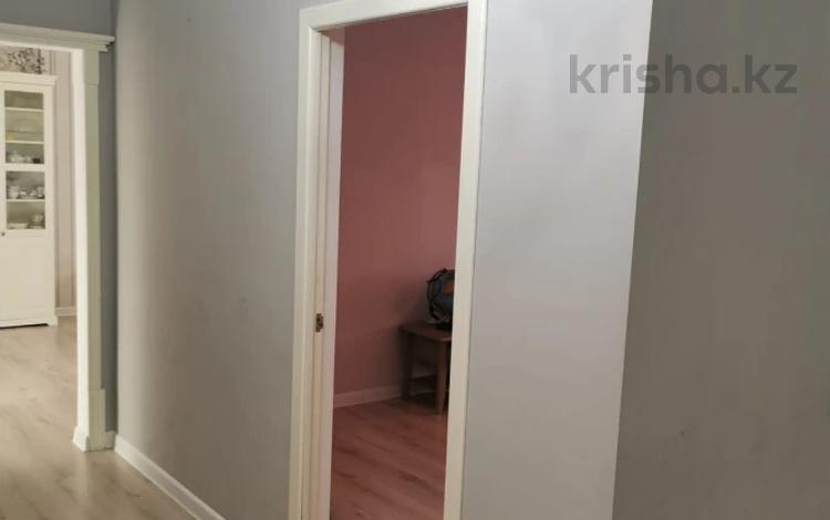 2-бөлмелі пәтер · 66 м² · 7/9 қабат, мкр Нурсая, Таумуш Жумагалиев 15, бағасы: 32 млн ₸ в Атырау — фото 2