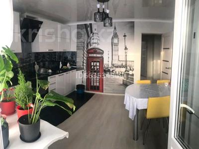 3-бөлмелі пәтер · 80 м² · 7/10 қабат, Казбек би 34, бағасы: 45 млн ₸ в Усть-Каменогорске