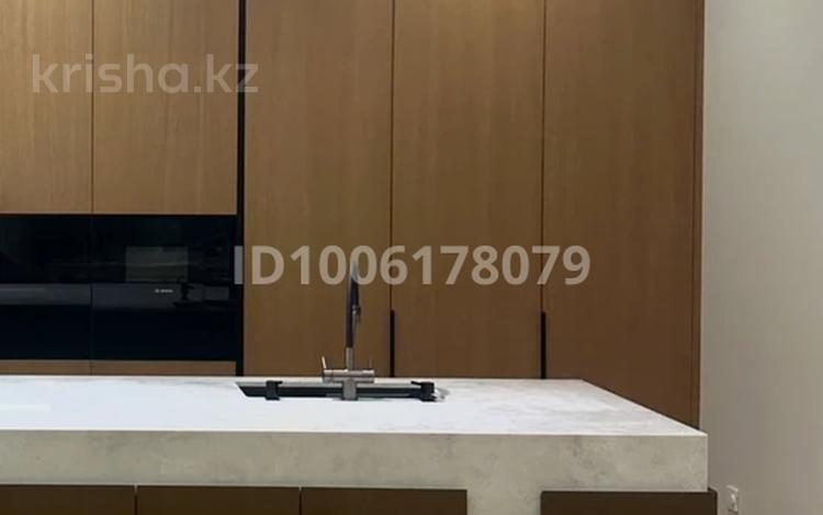 5-бөлмелі пәтер · 174 м² · 18/22 қабат, Акмешит 1 — Акмешит, бағасы: 270 млн ₸ в Астане, Есильский р-н — фото 9