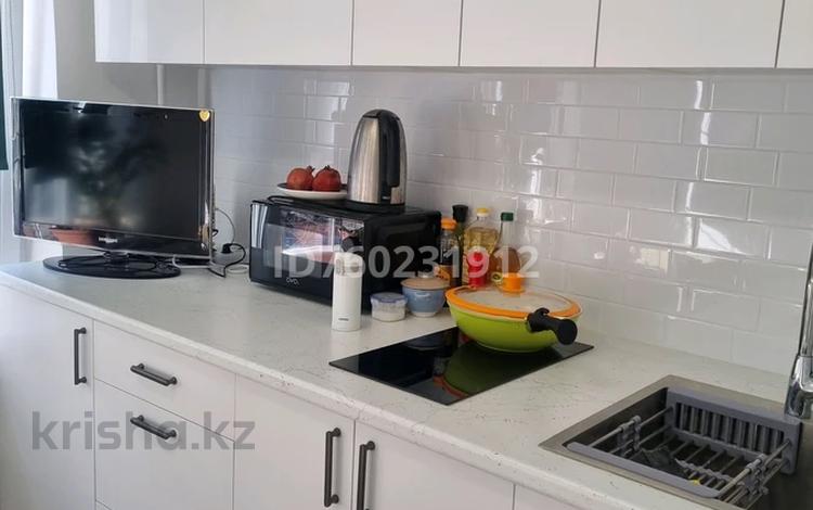 1-комнатная квартира · 15 м² · 3/5 этаж, Курмангазы 110 — Абая за 250 000 〒 в Алматы, Алмалинский р-н — фото 7