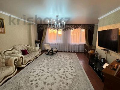 4-бөлмелі пәтер · 112.6 м² · 5/5 қабат, Туп. Рахимова 1а, бағасы: 35 млн ₸ в Таразе