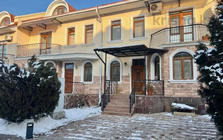 6-комнатная квартира · 390 м², Рыскулбекова