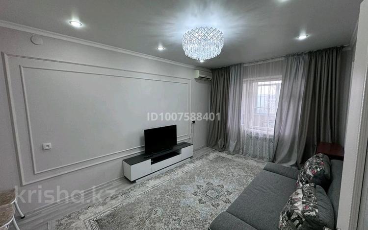 2-комнатная квартира · 45.7 м² · 5/5 этаж, Айтиева 8 — Магазин Казахювелир, напротив стоматологии Дантист за 175 000 〒 в Таразе — фото 2