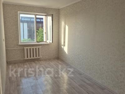 Продажа квартир в Шымкенте: 4-комнатная квартира · 74 м² · 5/5 этаж, Абдыразакова — Дархан за 23 млн 〒 4-комнатная квартира · 74 м² · 5/5 этаж, Абдыразакова — Дархан за 23 млн 〒 в Шымкенте