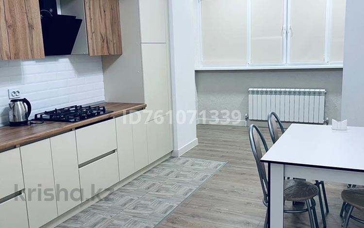 1-комнатная квартира · 52 м² · 2/8 этаж, мкр. Алтын орда, Санкибай Батыра 40Б за 225 000 〒 в Актобе — фото 2