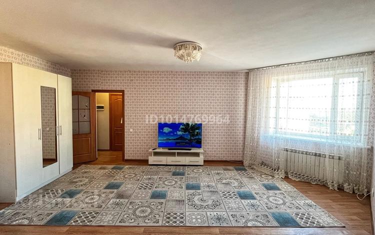1-бөлмелі пәтер · 43.9 м² · 4/5 қабат, Алиби Жангельдина 1/3, бағасы: 16.8 млн ₸ в Косшы — фото 2
