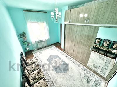 2-комнатная квартира, 43.5 м², 4/5 этаж, мкр Кокжиек за 20.5 млн 〒 в Алматы, Жетысуский р-н