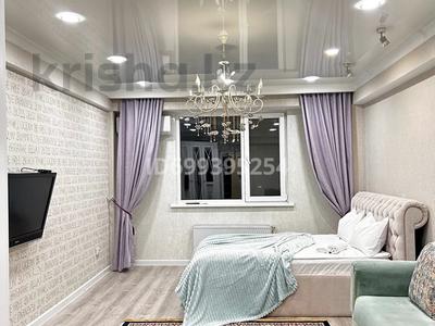 Аренда квартир посуточно в Алматы: 2-комнатная квартира · 65 м² · 2/15 этаж, Толе би за 16 000 〒 2-комнатная квартира · 65 м² · 2/15 этаж, Толе би за 16 000 〒 в Алматы, Алмалинский р-н