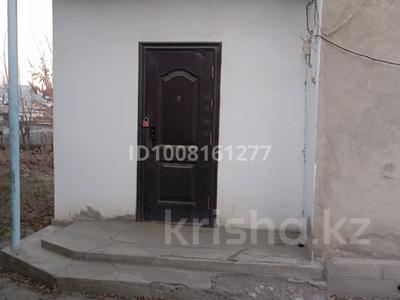 Отдельный дом · 4 комнаты · 162 м² · 10 сот., Кабанбай батыра 7 — Парк,акимиат, жд вокзал за 7.5 млн 〒 в Шу