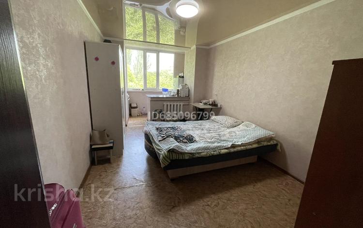 1-комнатная квартира · 20 м² · 3/4 этаж, мкр Таугуль-1, 2 улица вишневского 1/2 — Остановка Пятницкого за 16 млн 〒 в Алматы, Ауэзовский р-н — фото 2