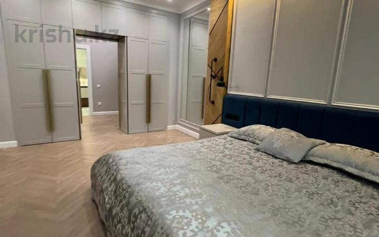 3-комнатная квартира · 100 м², Мангилик Ел 61 за 800 000 ₸ в Астане, Есильский р-н — фото 2