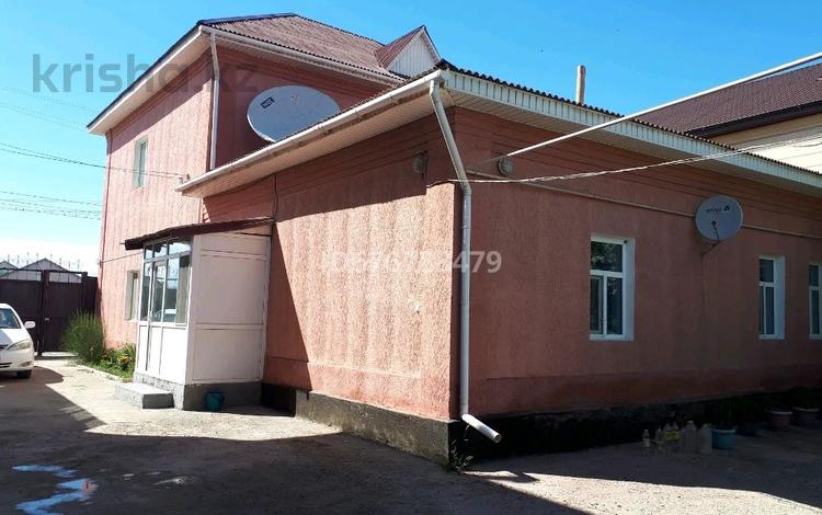 Отдельный дом • 6 комнат • 280 м² • 8 сот., Астана 100 за 45 млн 〒 в  — фото 2