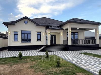 Отдельный дом · 2 комнаты · 220 м² · , Абылайхана 198 а за 55 млн ₸ в Каскелене