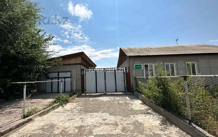 Отдельный дом · 5 комнат · 120 м² · 24 сот., Бегимбетов 118 — Малый Чиган за 23 млн 〒 в Жаркенте — фото 2