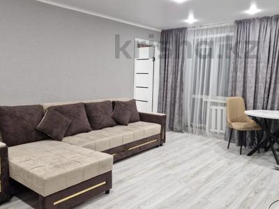 2-комнатная квартира · 42 м² · 2/5 этаж, Нурмагамбетова 50 за 19.5 млн 〒 в Усть-Каменогорске