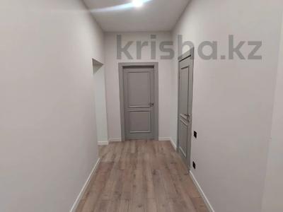 2-комнатная квартира · 90 м² · 9/14 этаж, мкр Самал-3, мкр. Самал-3 15 за 90 млн ₸ в Алматы, Медеуский р-н