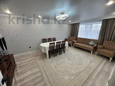 4-комнатная квартира · 90 м² · 5/7 этаж, Абулхаир хана за 28 млн ₸ в Актюбинской обл.