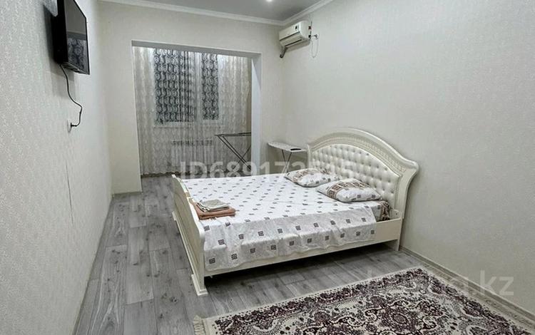 1-комнатная квартира · 40 м² · 3/7 этаж, 19-й мкр 45 за 17 000 ₸ в Актау — фото 2