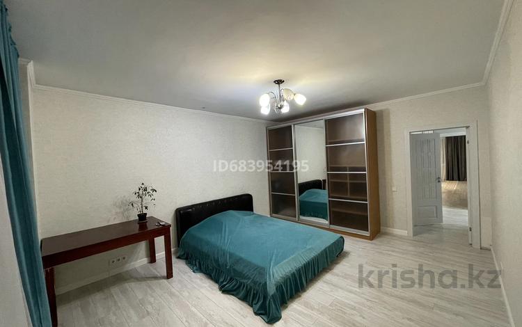 2-бөлмелі пәтер · 70 м² · 7/17 қабат, Богенбай батыра 56, бағасы: 35 млн ₸ в Астане, р-н Байконур — фото 2