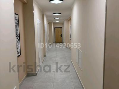 3-бөлмелі пәтер · 79.05 м² · 11/12 қабат, Хусейн Бен Талал 41/1 — Касым Кайсенова-Хусейн Бен Талал, бағасы: 65 млн ₸ в Астане, Есильский р-н