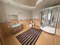 5-комнатная квартира · 183 м² · 3/4 этаж, Шакирова 40 за 70 млн ₸ в Караганде, Казыбек би р-н — фото 15