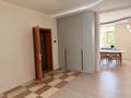 5-комнатная квартира · 183 м² · 3/4 этаж, Шакирова 40 за 70 млн ₸ в Караганде, Казыбек би р-н — фото 8