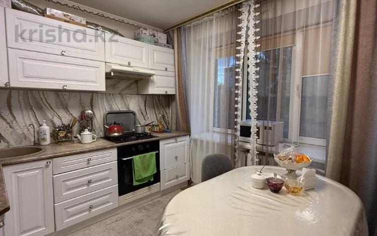 3-бөлмелі пәтер · 83.7 м² · 2/5 қабат, 5 микрорайон, бағасы: 40.8 млн ₸ в Костанае — фото 13