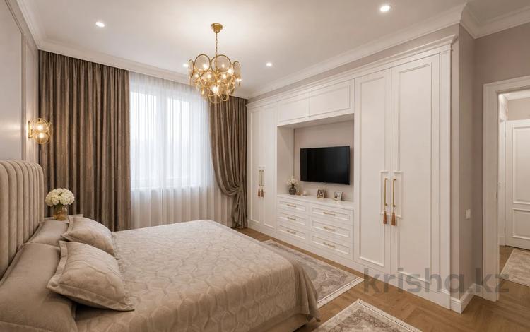 4-комнатная квартира · 156 м² · 5/7 этаж, мкр Мирас 31 за 218 млн ₸ в Алматы, Бостандыкский р-н — фото 3