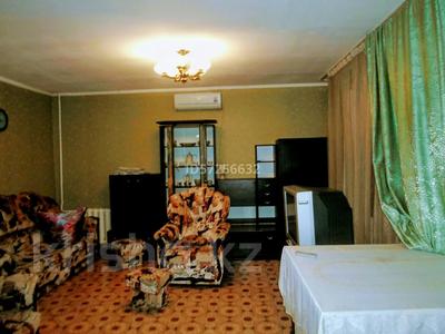 3-комнатная квартира · 75 м² · 2/5 этаж, проспект Нурсултана Назарбаева 191/1 — Сарайшык за 16 000 ₸ в Уральске