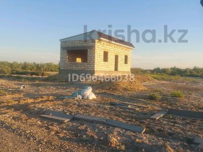Отдельный дом · 2 комнаты · 50 м² · 10 сот., Карауылтобе за 300 000 〒 в 