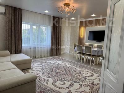 Отдельный дом · 3 комнаты · 100 м² · 8 сот., Доспанова за 37.5 млн 〒 в Аксае