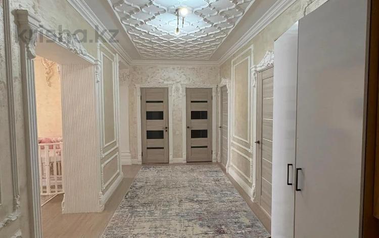 3-комнатная квартира · 87.9 м² · 9/9 этаж, ораз татеулы за 31 млн ₸ в Актобе — фото 2
