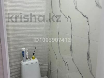 2-бөлмелі пәтер · 44.2 м² · 1/5 қабат, Анаркулова 14б, бағасы: 200 000 〒 в Жезказгане