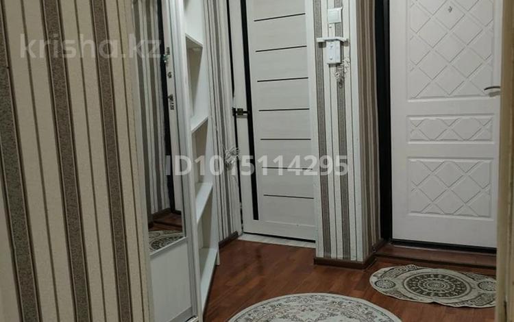 3-комнатная квартира · 75 м², Абая 123 — Обл акимата за 250 000 ₸ в Таразе — фото 2