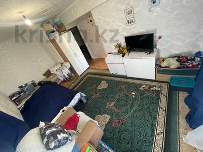 1-комнатная квартира · 32.2 м² · 5/5 этаж, Астана 22 за 10.5 млн 〒 в Усть-Каменогорске