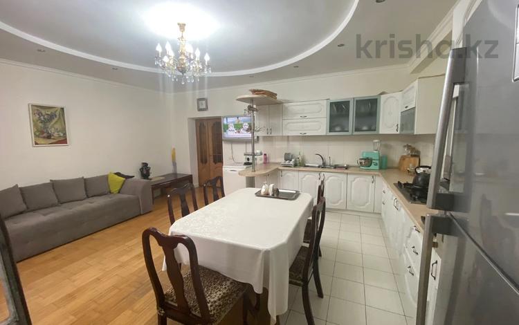 Отдельный дом · 15 комнат · 1000 м² · 20 сот., Кумкент 11 — Бесшалкар за 300 млн 〒 в Астане, Алматы р-н — фото 6