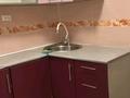 3-комнатная квартира · 64 м² · 1/5 этаж, Пришахтинск, Пришахтинск, 23й микрорайон за 100 000 ₸ в Караганде, Алихана Бокейханова р-н — фото 2