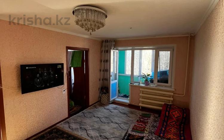 3-бөлмелі пәтер · 47.6 м² · 3/5 қабат, Ломоносова 21А, бағасы: 12 млн ₸ в Экибастузе — фото 2