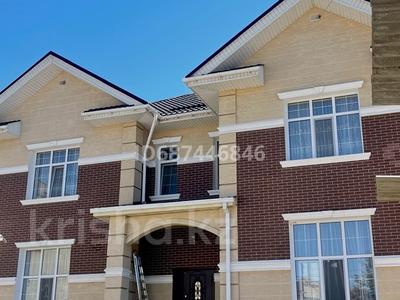Отдельный дом · 8 комнат · 500 м² · 10 сот., Дулати 49 — Айтиева за 220 млн ₸ в Таразе