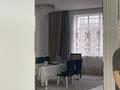 Жеке үй · 8 бөлме · 500 м² · 10 жүзд., Дулати 49 — Айтиева, бағасы: 220 млн ₸ в Таразе — фото 14