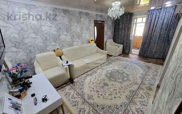 2-бөлмелі пәтер · 45 м² · 5/5 қабат, Гарышкерлер 12, бағасы: 10 млн ₸ в Жезказгане — фото 2