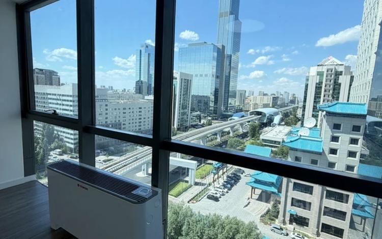 Офисы, кабинеты и рабочие места · 30 м² за 420 000 ₸ в Астане, Есильский р-н — фото 2